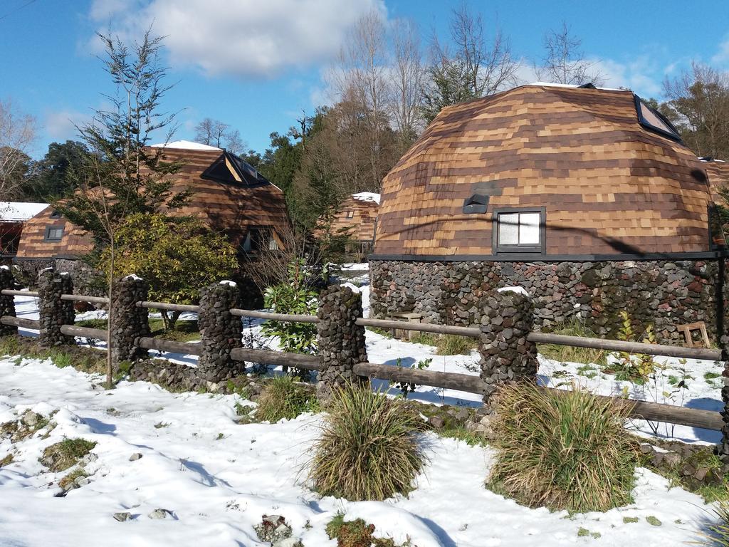 Karu Domos Del Fuy Aparthotel Neltume Buitenkant foto